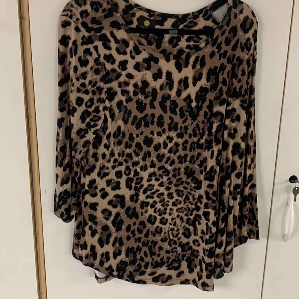 Leopard Top